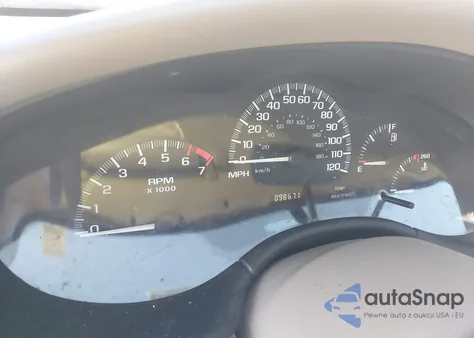 2005 Chevrolet Classic z USA, uszkodzony, nr VIN 1G1ND52FX5M105646